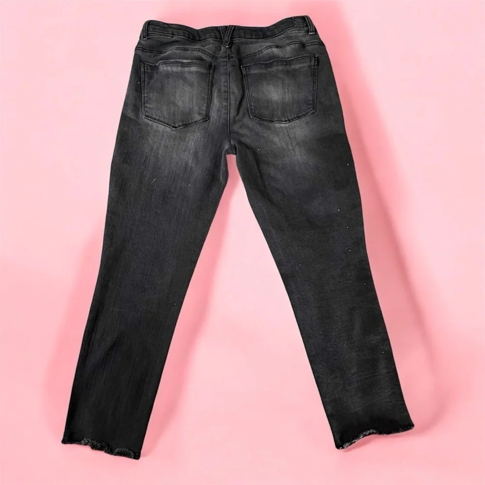 Democracy size 6 Grey High Rise Straight Leg Cropped Black Jeans Tiny Rinestones - Picture 2 of 12